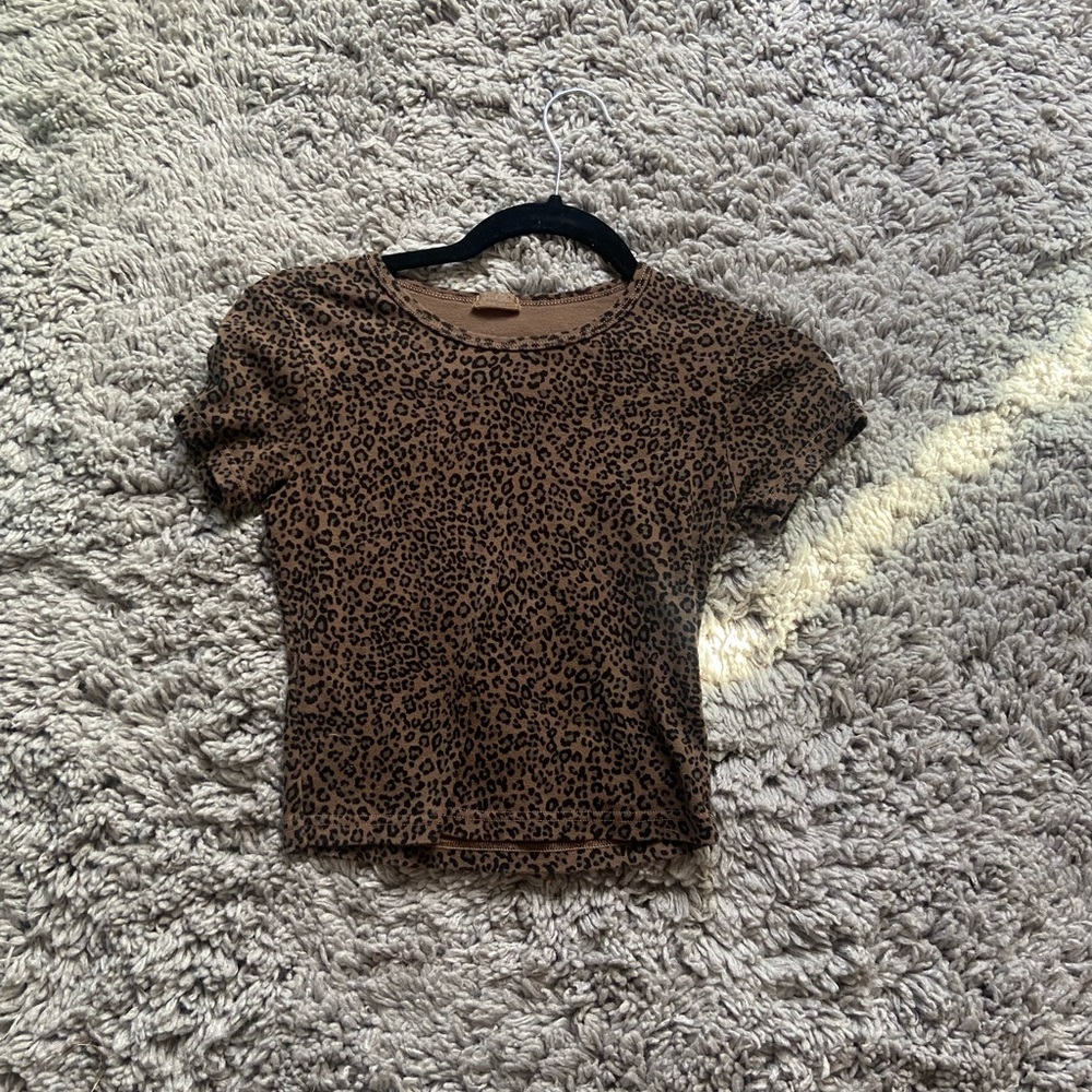 Brandy mellville cheetah print shirt